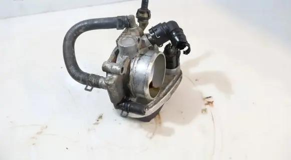 Chevrolet Cruze Engine shut-off valve A2C53119795