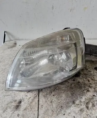 Peugeot Partner Headlight/headlamp
