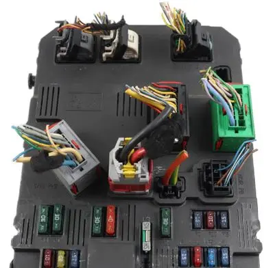 Peugeot 206 Fuse module 9646777380 S118085210E BSIE0200
