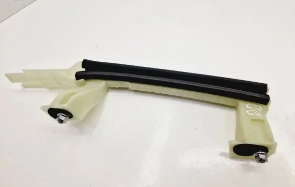 Peugeot 2008 II Front door windshield rail 9826098780