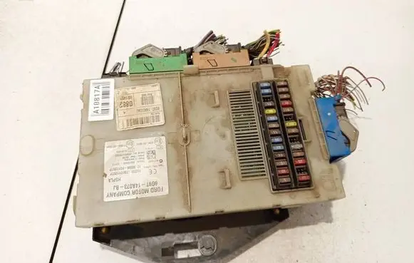Ford Galaxy Fuse box set 6g9t14a073bj 3659af01125tp