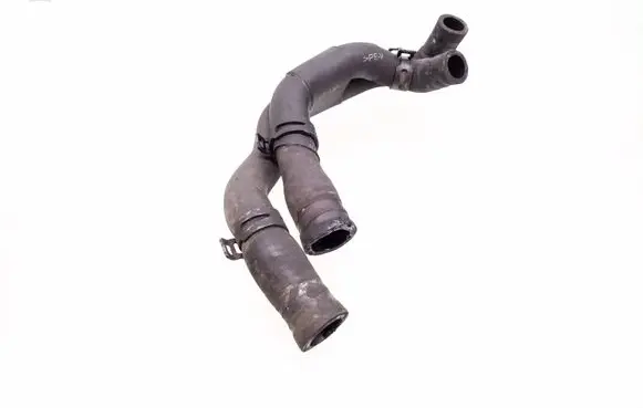 Volkswagen Golf V Engine coolant pipe/hose C1H672203