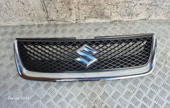 Suzuki Grand Vitara II Front bumper upper radiator grill 7174365J0 7174265J0