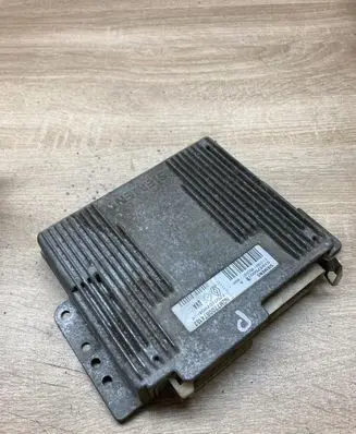 Renault Laguna I Engine control unit/module ECU 7700874132 S103750014A