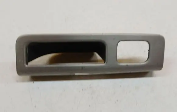 Volvo V50 Front door window switch trim 8663813
