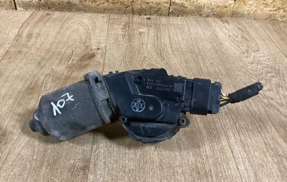 Opel Insignia A Wiper motor 13227392 AV1590601414
