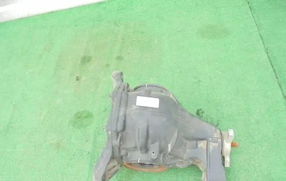 Mercedes-Benz ML W166 Rear differential 1663500414