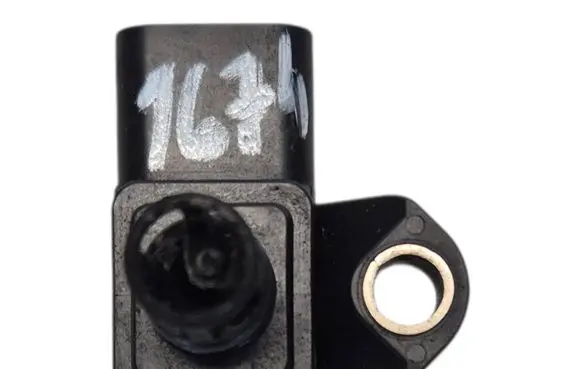 Opel Astra K Air pressure sensor 55593802