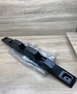 Seat Ibiza IV (6J,6P) Rear bumper mounting bracket 6J3807863