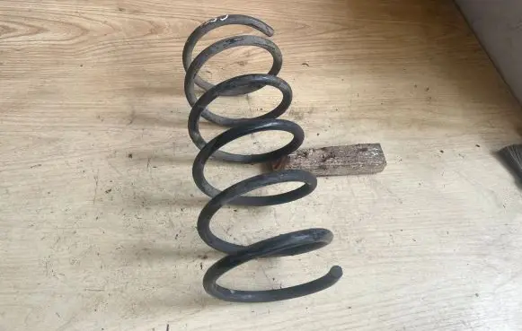 Hyundai Getz Front coil spring