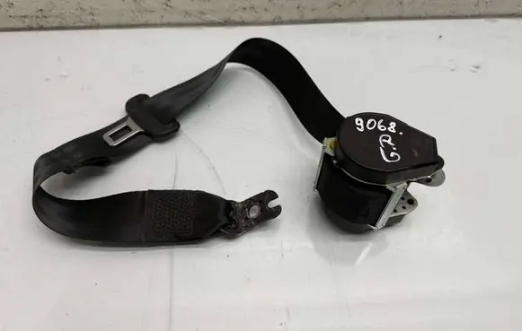 Seat Leon (5F) Rear seatbelt 5F0857805A