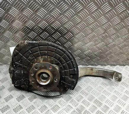 Maserati Ghibli Front wheel hub 670003578