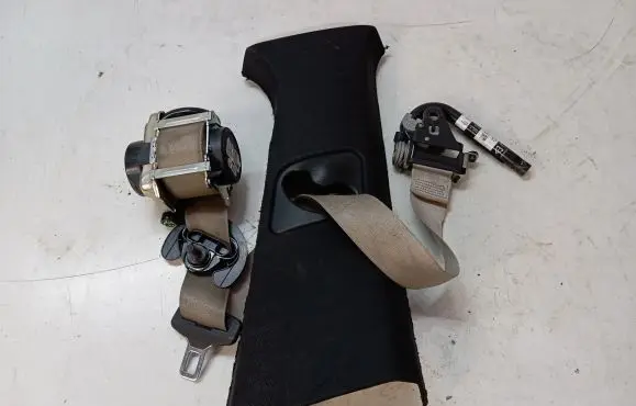BMW X5 F15 Front seatbelt 7343632