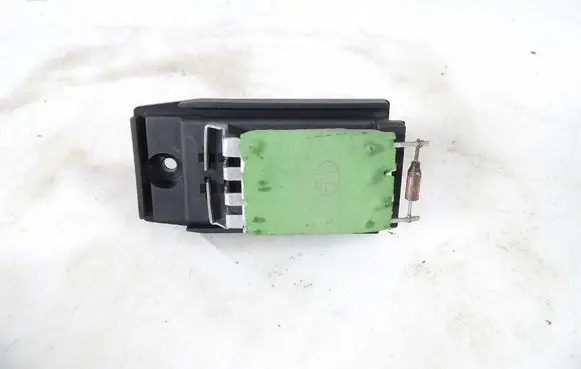 Heater blower motor/fan resistor
