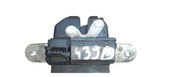Fiat Grande Punto Tailgate/trunk/boot lock/catch/latch 55701971