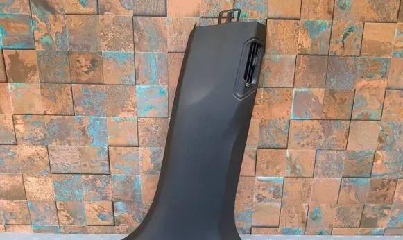 BMW X7 G07 (B) pillar trim (bottom) 7496418 51437496418