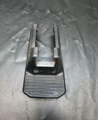 Toyota Hilux (AN120, AN130) Seat trim 72137KK010