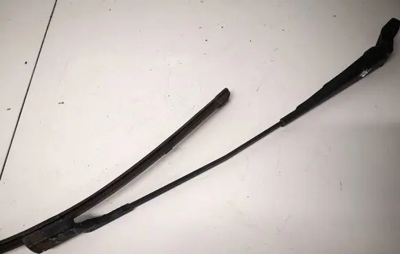 Skoda Roomster (5J) Front wiper blade arm 5J1955410B