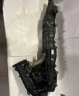 BMW 7 F01 F02 F03 F04 Intake manifold 780008808 109270138 9818