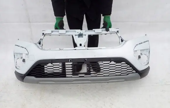 Dacia Sandero Front bumper 620222447R