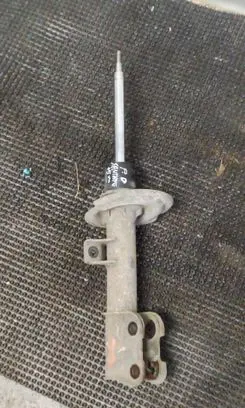 Hyundai Santa Fe Front shock absorber/damper 546612W500