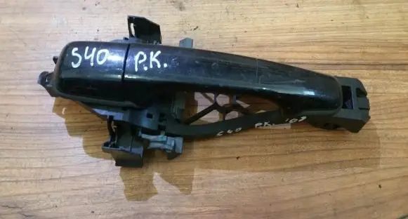 Volvo S40 Front door exterior handle 30784203