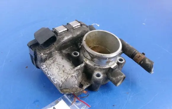 Opel Corsa D Throttle body valve 24420536