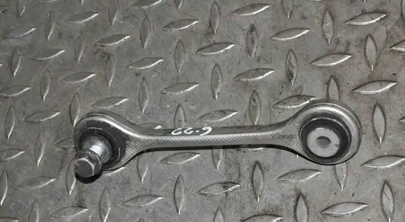 Front anti-roll bar/stabilizer link