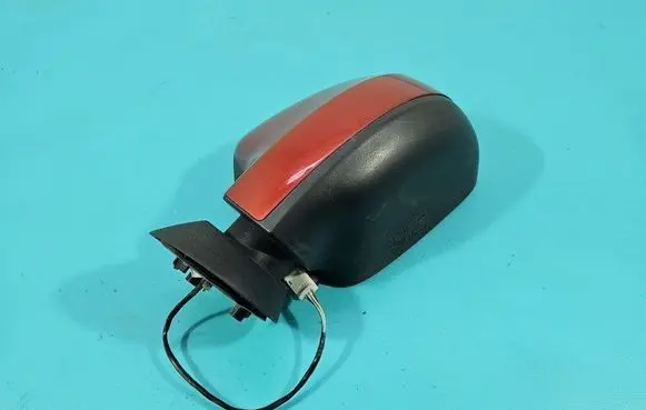 Front door electric wing mirror