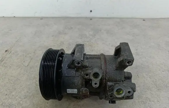 Toyota Corolla Verso E121 Air conditioning (A/C) compressor (pump) 4472601743