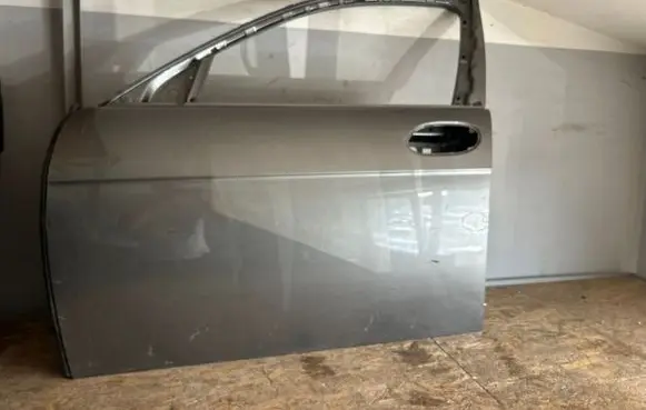 BMW 7 E65 E66 Front door