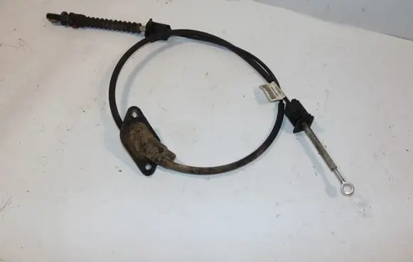Volvo S80 Gear shift cable linkage 8675068