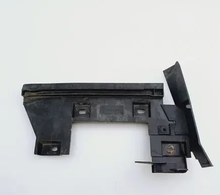 Volvo 960 Front bumper mounting bracket 9126630