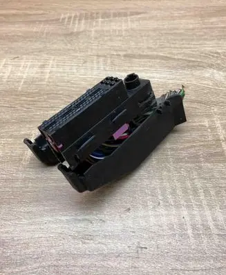 Volvo V70 Plug wire 1928403412