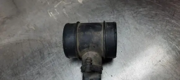 Opel Zafira B Mass air flow meter