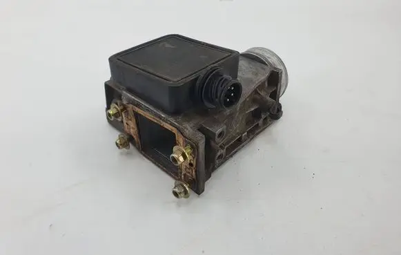 BMW 5 E34 Mass air flow meter 1734655 0280202134