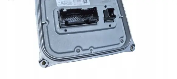 Mercedes-Benz E AMG W213 Voltage converter/converter module 