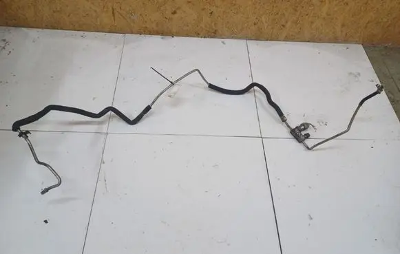 Air conditioning (A/C) pipe/hose