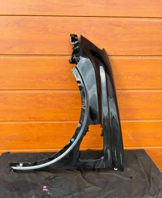 Renault Megane E-Tech Fender 638292510R