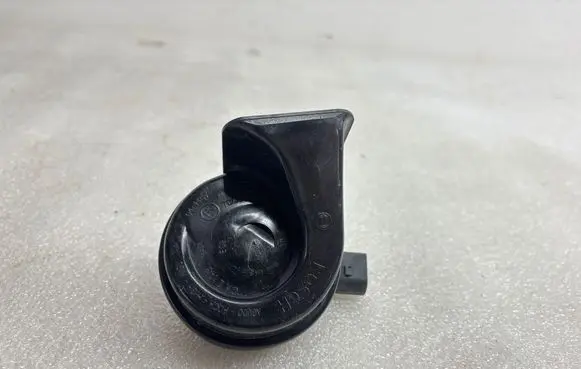 Peugeot 307 Horn signal 70388115