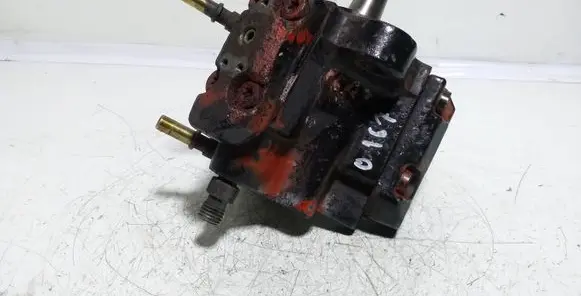 Peugeot Expert Fuel injection high pressure pump
