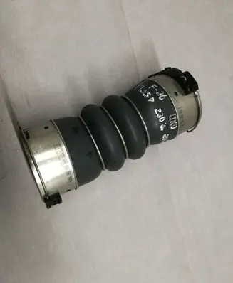 Air intake hose/pipe