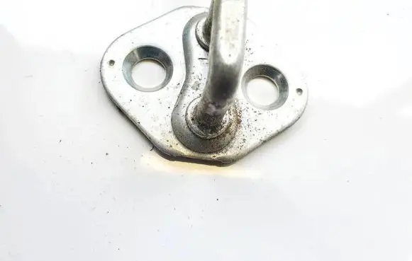 Dodge Avenger Rear door lock loop/hook striker 6224