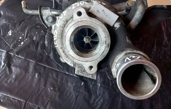 Lexus IS 220D-250-350 Turbo 1720126010
