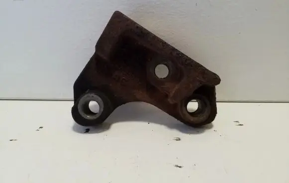 Volkswagen Amarok Muffler mount bracket/holder 2H0253128B