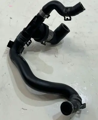 Audi A8 S8 D4 4H Coolant heater control valve 079133753 | 888.119.562