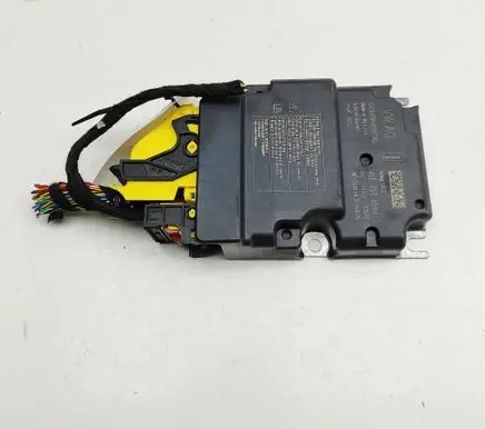 Audi e-tron Airbag control unit/module 4KE959655H A3C04126600