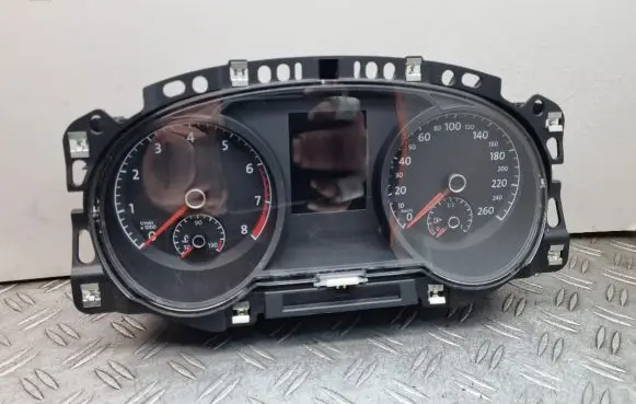 Volkswagen Golf VII Speedometer (instrument cluster) 5G0920860 A2C34830000 A2C53427456