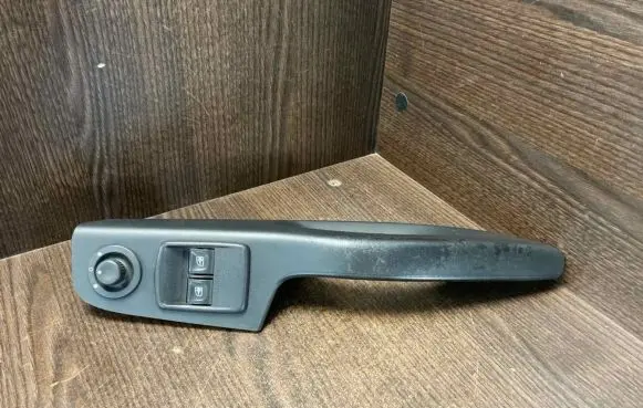 Opel Vivaro Electric window control switch 1305247X 254118044R