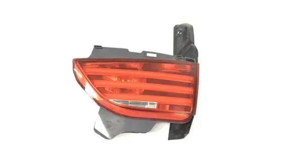 Audi A3 S3 8P Tailgate rear/tail lights 7224230